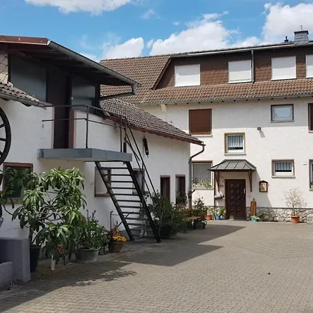Wanderurlaub Oder Erholung Auf Dem Pontohof Im Lahntal Bei Runkel